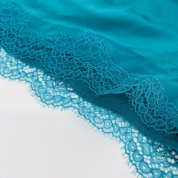 Victoria's Secret Women's Green Satin Sleep Shorts/Boxers with Lace - Size S NWT - Picture 5 of 10